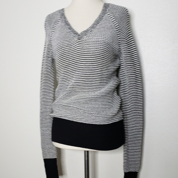 Calvin Klein Black White Striped Sweater Layer Spring Lightweight Designer Fall - Picture 1 of 11